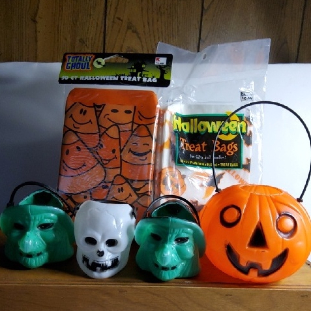 Vintage Holloween Treat Bags Candy Containers